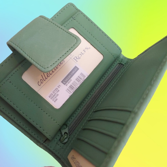 Collectibles by Rolfs genuine leather wallet - Picture 2 of 3